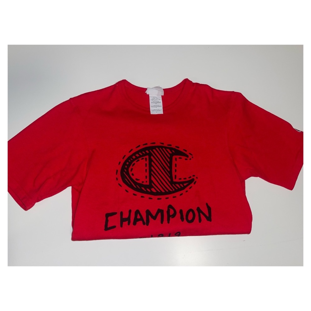Champion red T-shirt size S